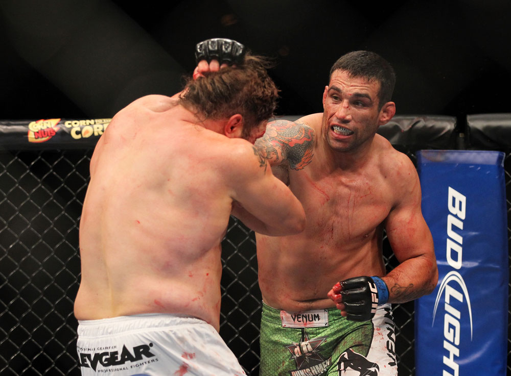  ufc143_10_werdum_vs_nelson_004.jpg